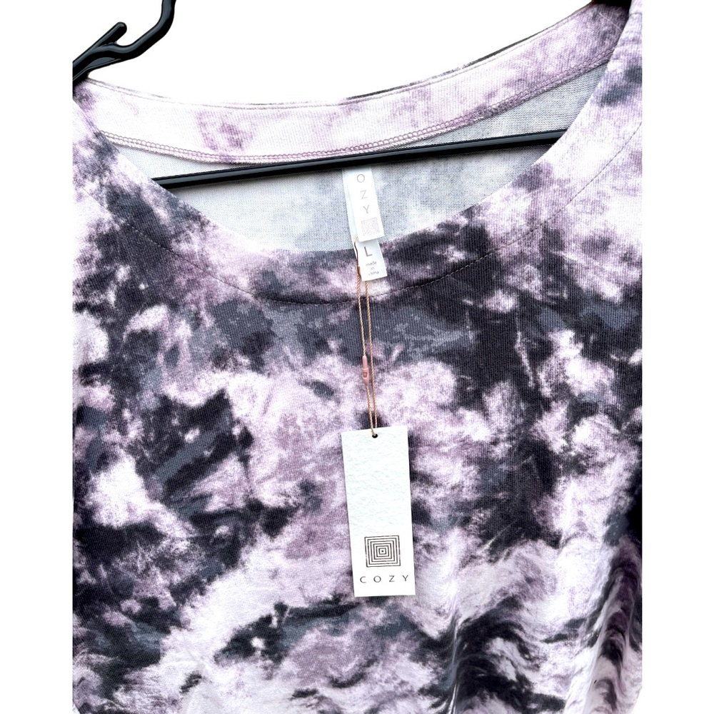 NWT Sz lg Cozy purple/black tie dye shirt, buttery soft casual, lounge,or pajama - Picture 3 of 5